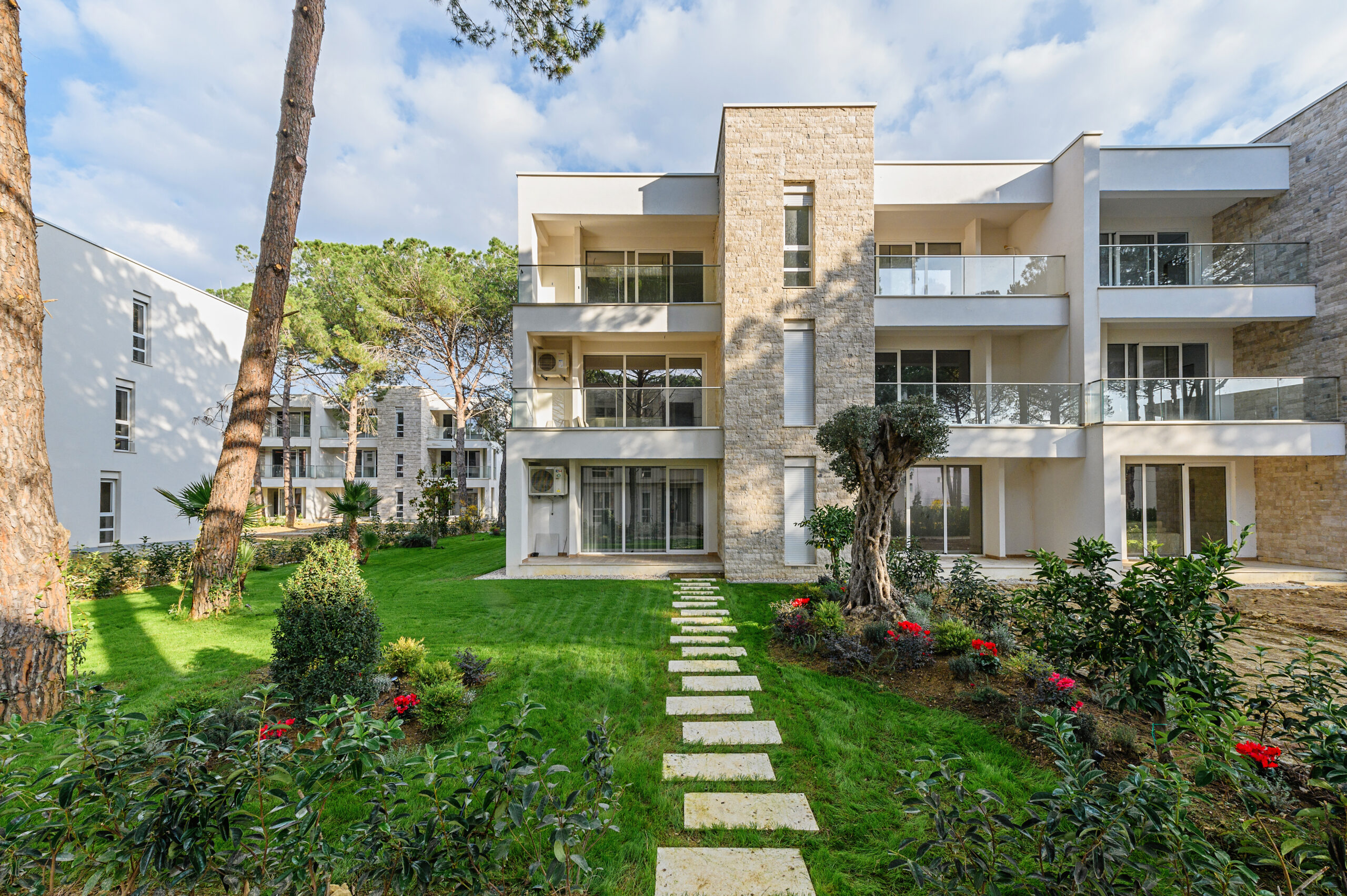 San-Pietro-Resort-TapAlbania